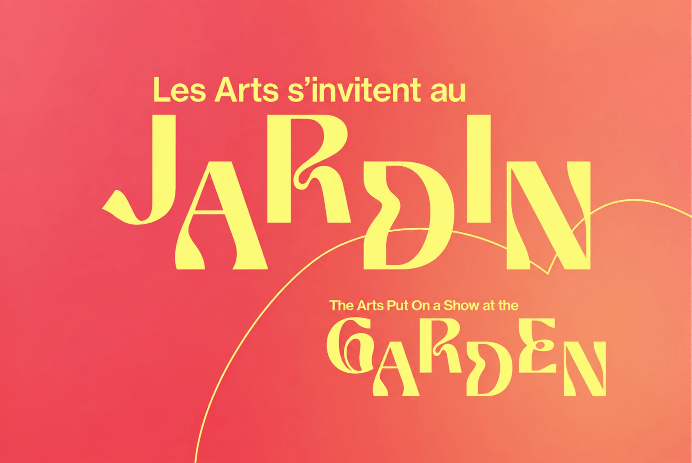 Visuel bilingue « Les Arts s’invitent au Jardin » en jaune sur fond corail.